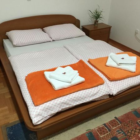 Guest House Seperic 자스트레바르스코 외부 사진