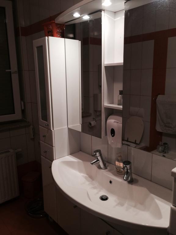 Guest House Seperic 자스트레바르스코 외부 사진