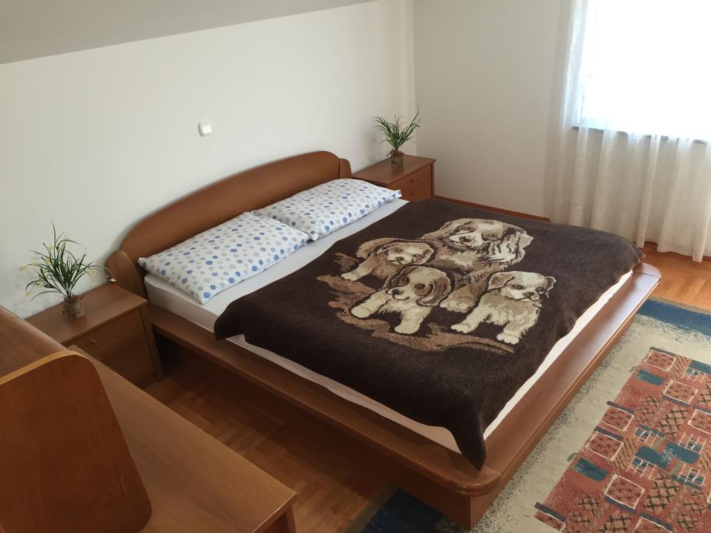 Guest House Seperic 자스트레바르스코 객실 사진