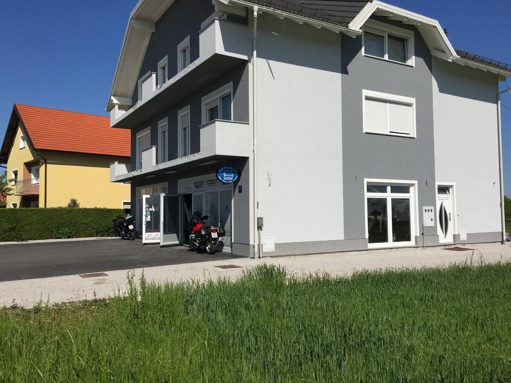 Guest House Seperic 자스트레바르스코 객실 사진